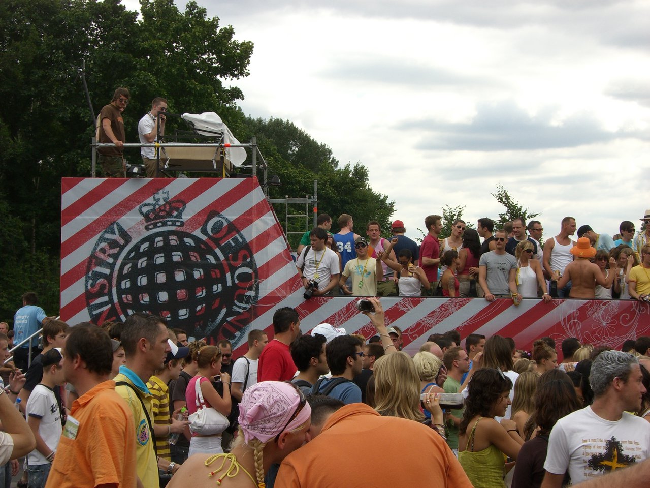 Ministry of Sound float