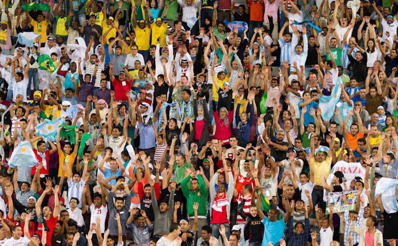 Frecuencia, periodo, longitud de onda, número de onda y los colores del Mundial